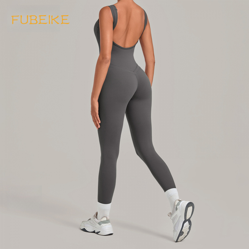 Yoga Fitness Jumpsuit - بدلة يوجا نسائية قطعة واحدة بتصميم
