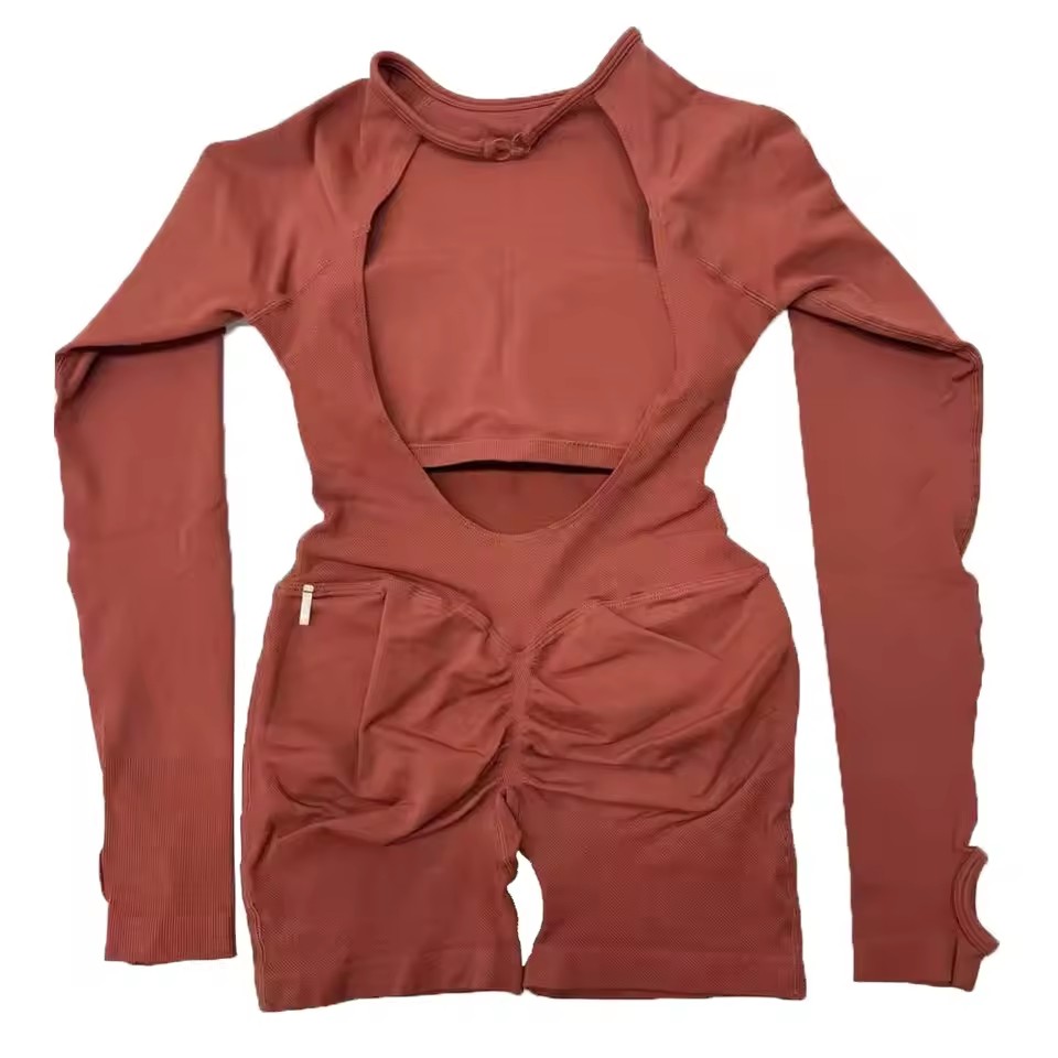 بدلة رياضية نسائية طويلة الأكم - مراجعة Yoga Fitness Jumpsuit وسعره