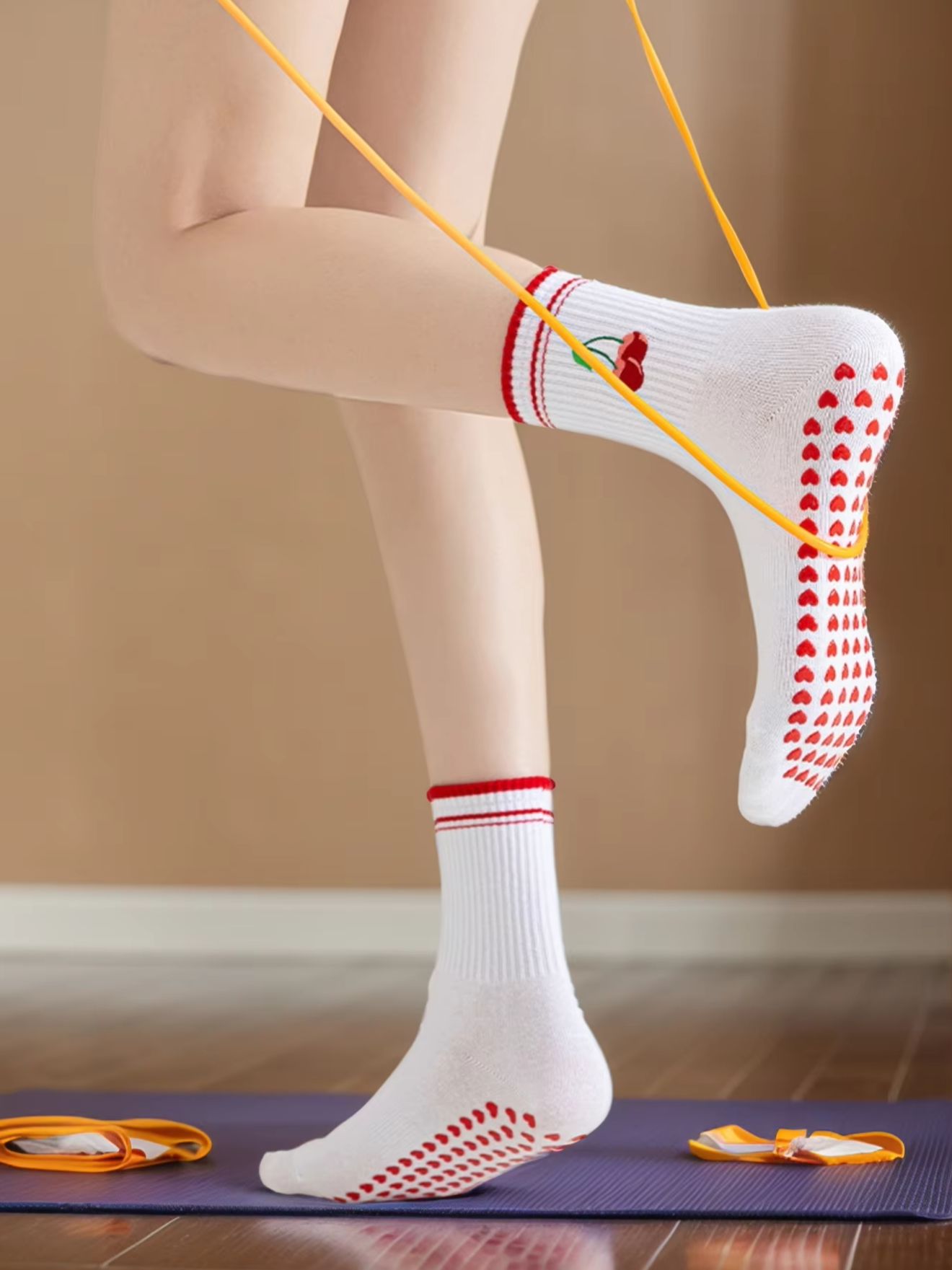 زوج واحد من جوارب اليوغا الاحت - مراجعة Fitness Yoga Pilates وسعره