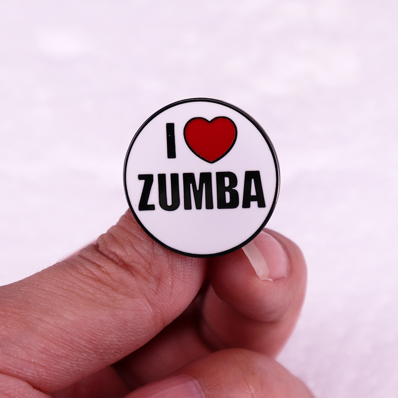 أنا أحب Zumba المينا دبوس متعة - مراجعة Zumba & Yoga Fitness By Anushree Pune Reviews وسعره