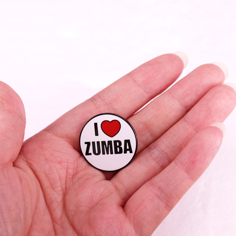 أنا أحب Zumba المينا دبوس متعة - مراجعة Zumba & Yoga Fitness By Anushree Pune Reviews وسعره